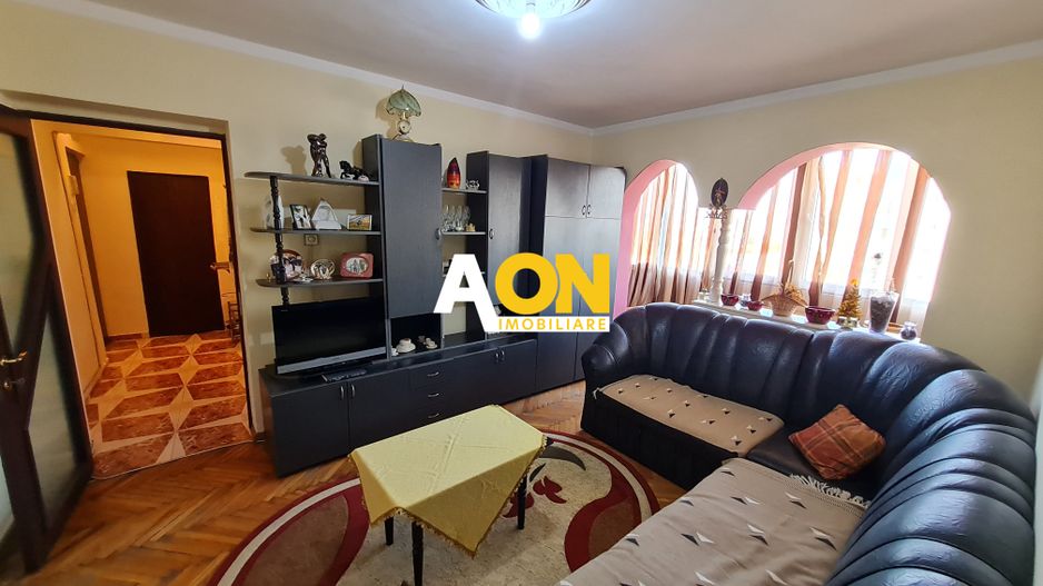 Apartament 2 camere, Semidecomandat, Zona Bulevard Cetate - Poză 2