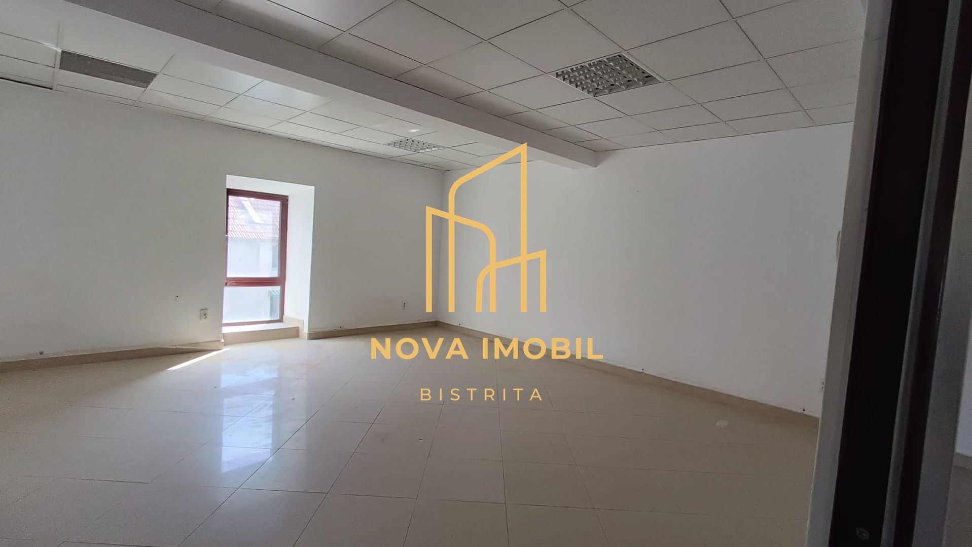 Spatiu birouri Central Piata Morii - Poză 2