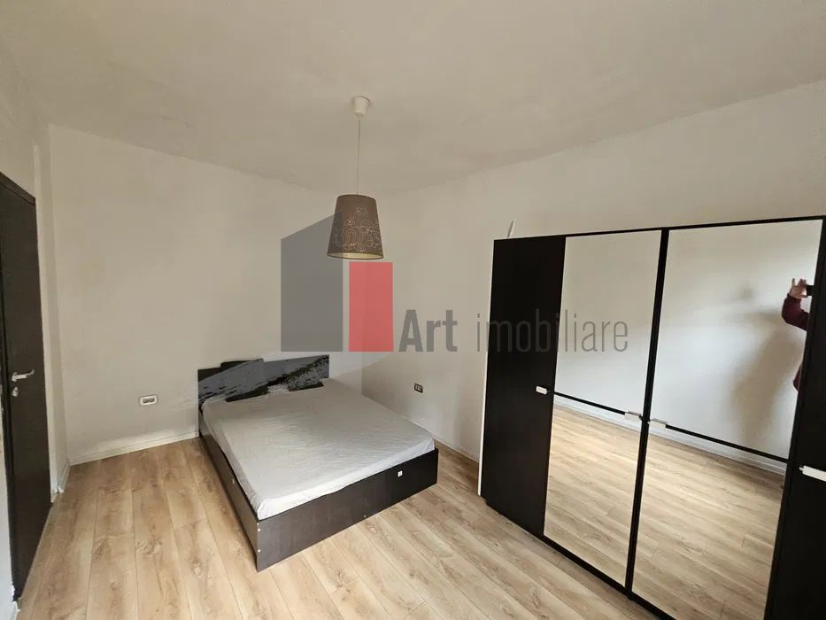 Apartament tip studio, decomandat/Militari Residence - Poză 2