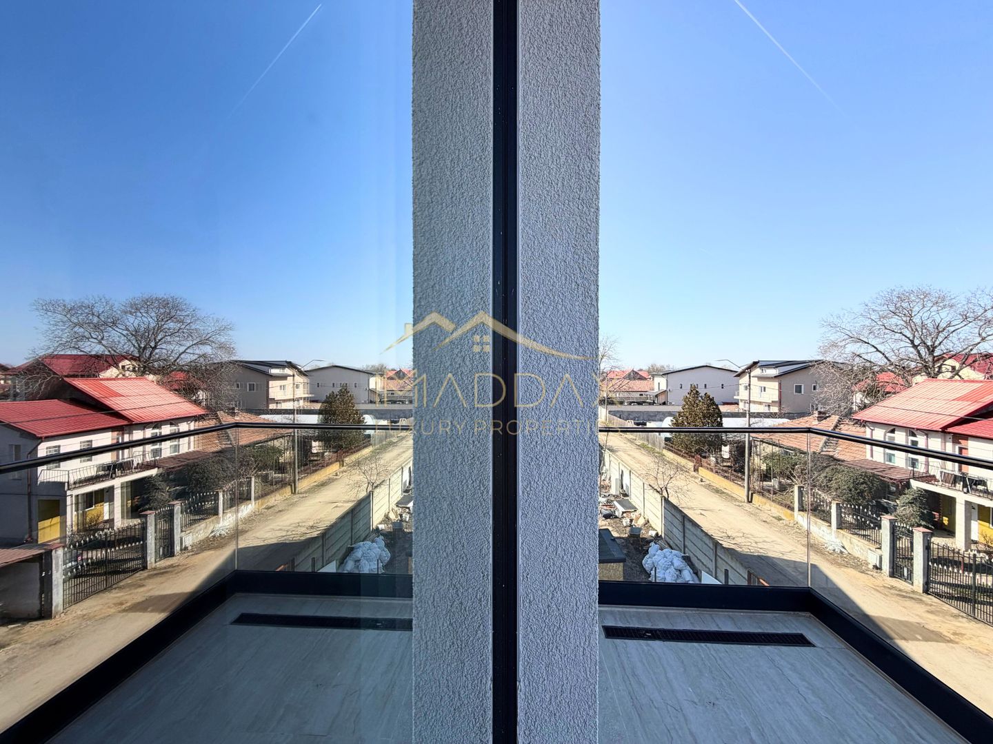 Vila moderna 6 camere // 190mp // teren 300mp // Tunari - Poză 32