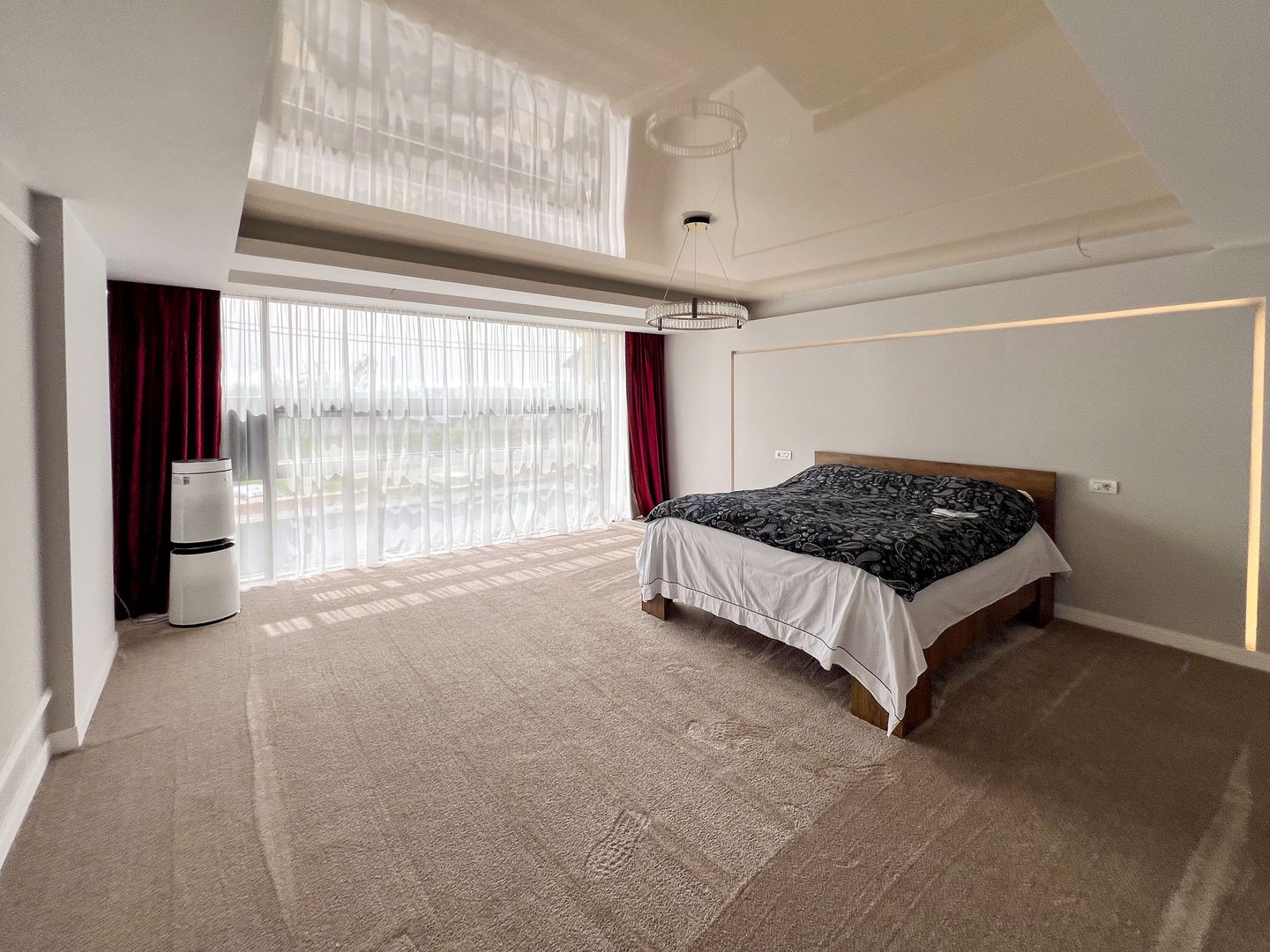 Ready to move  |  Vila premium cu piscina și jacuzzi încălzite - Poză 35