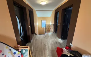 Casa Individuala Sanmihaiu Roman,P+M,4 Camere,2 Bai,Panouri Solare,Carport Auto - Poză 11