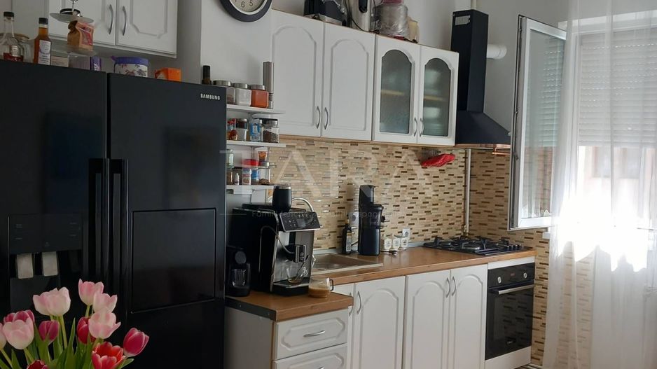 Vanzare apartament-Gruia - Poză 1