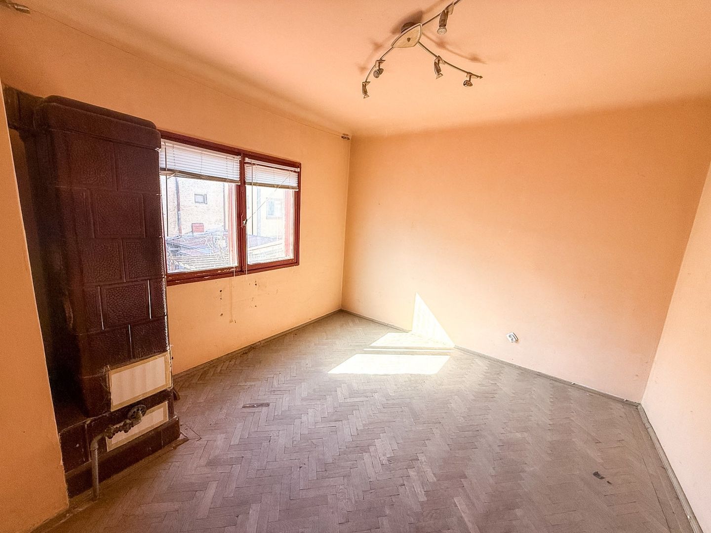 Vatra Luminoasa, AC valabila mansardare+recompartimentare - Poză 6