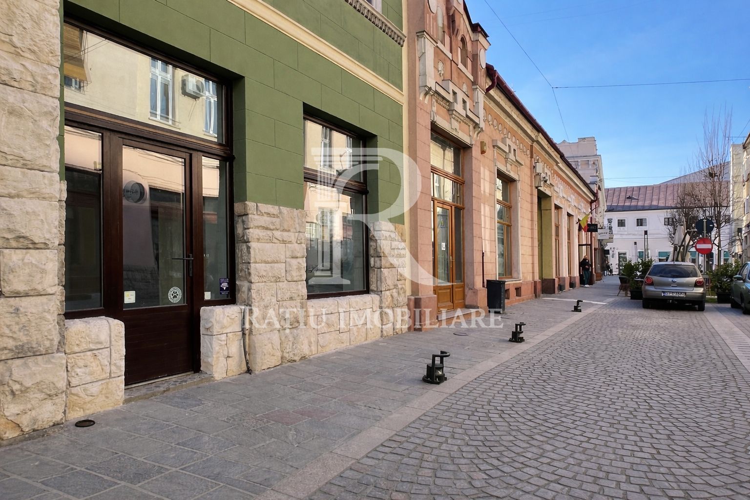 Spațiu comercial de inchiriat | Ultracentral | Zonă pietonală | Oradea - Poză 6