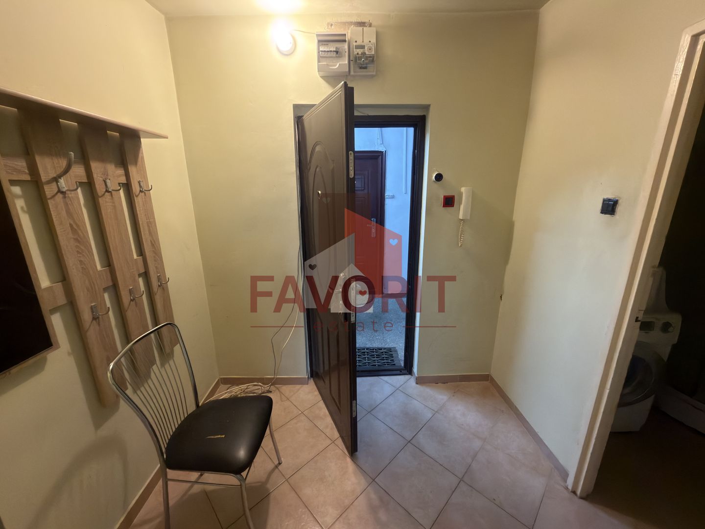 Etaj intermediar. Zona Circumvalatiunii. Disponibil imediat - Poză 6