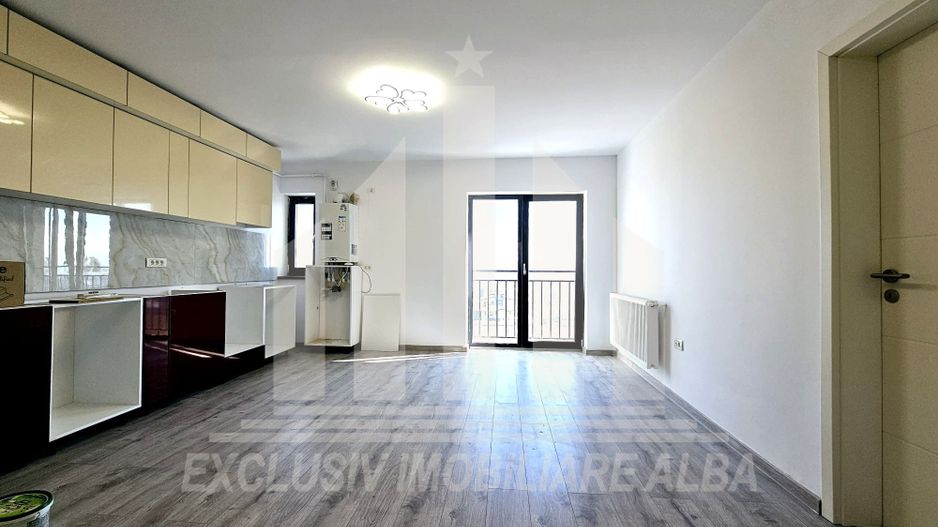Apartament cu 2 camere de vanzare, Cetate - Poză 1