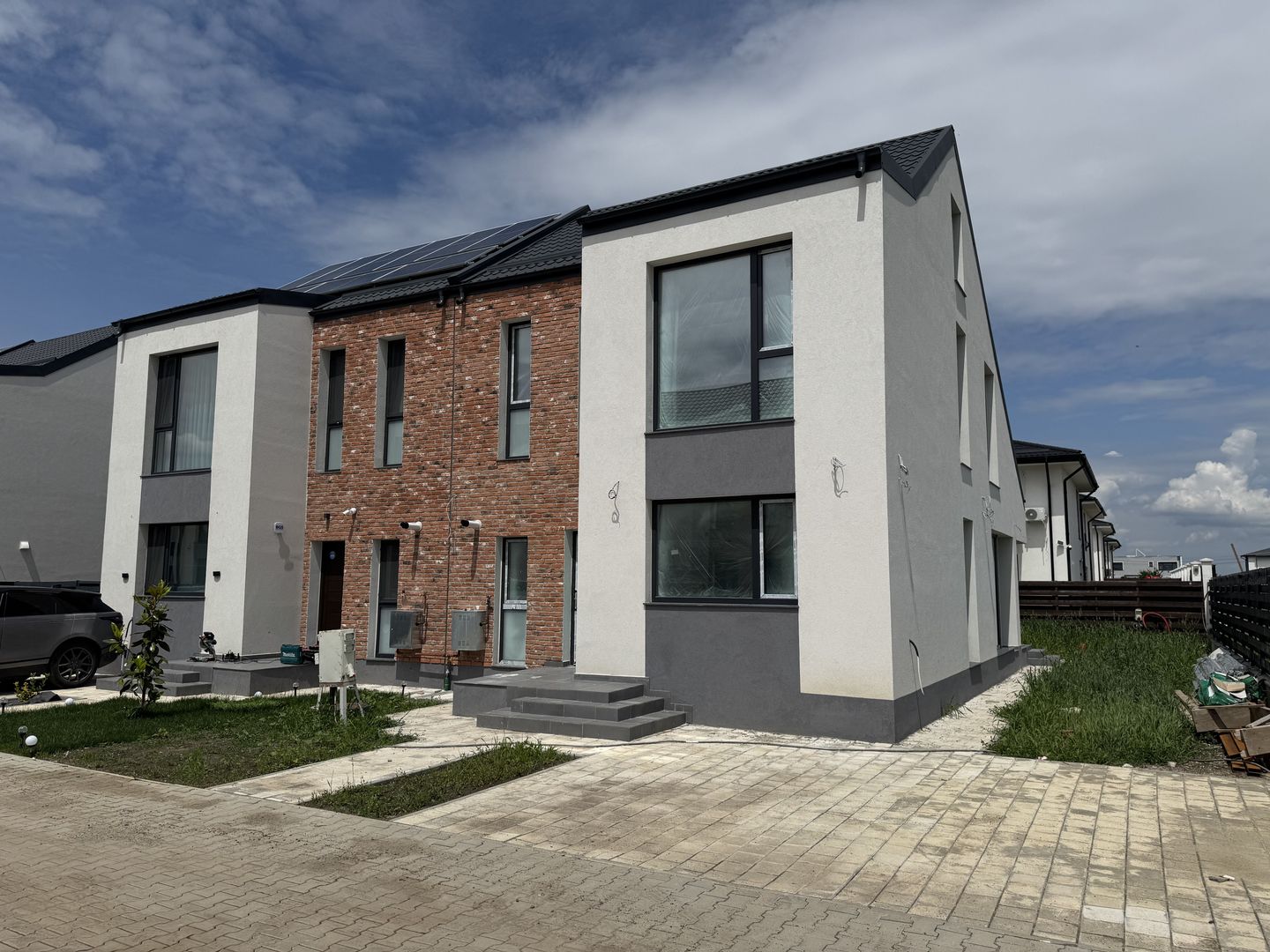 ULTIMA Vila Englezeasca Otopeni P+1+M, proiect DEOSEBIT, 0% comision - Poză 1