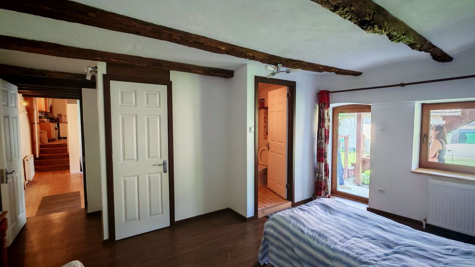 CASA SASEASCA comuna VULCAN,zona foarte buna,teren 3000 mp - Poză 10