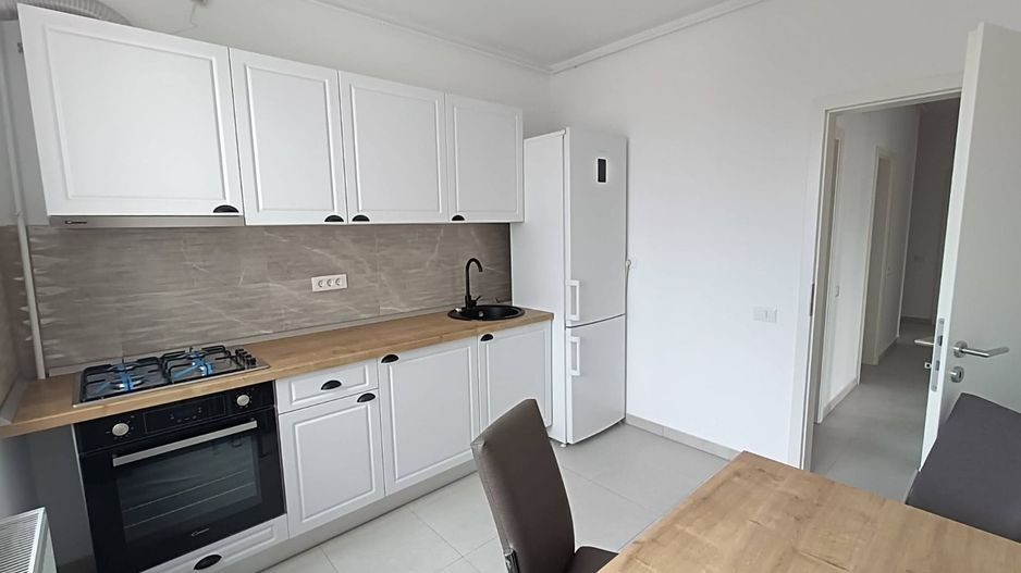 Apartament 3 camere de inchiriat - Poză 4