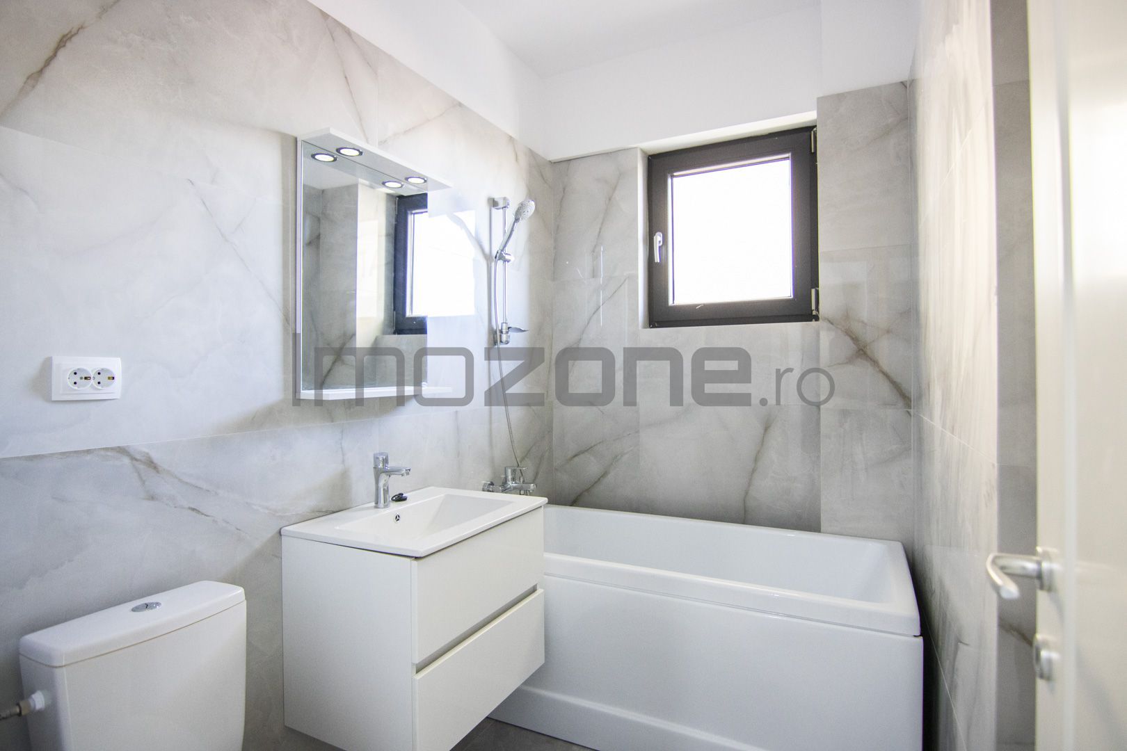 3 Camere | De Vanzare | Bloc Nou | 2 Bai | Living Spatios | 77 mp | Balcon - Poză 20