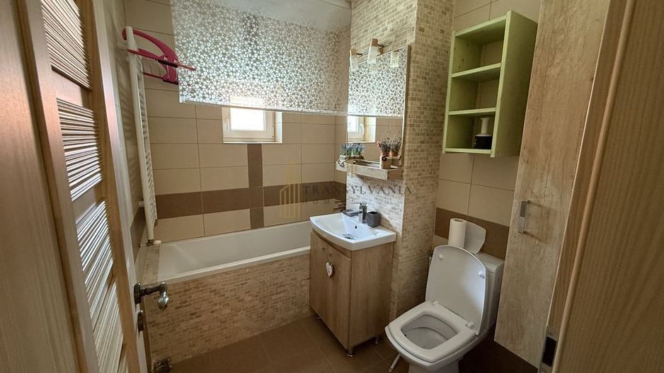 Apartament spațios, în cea mai dorită zonă a Sibiului, Calea Dumbravii - Poză 3