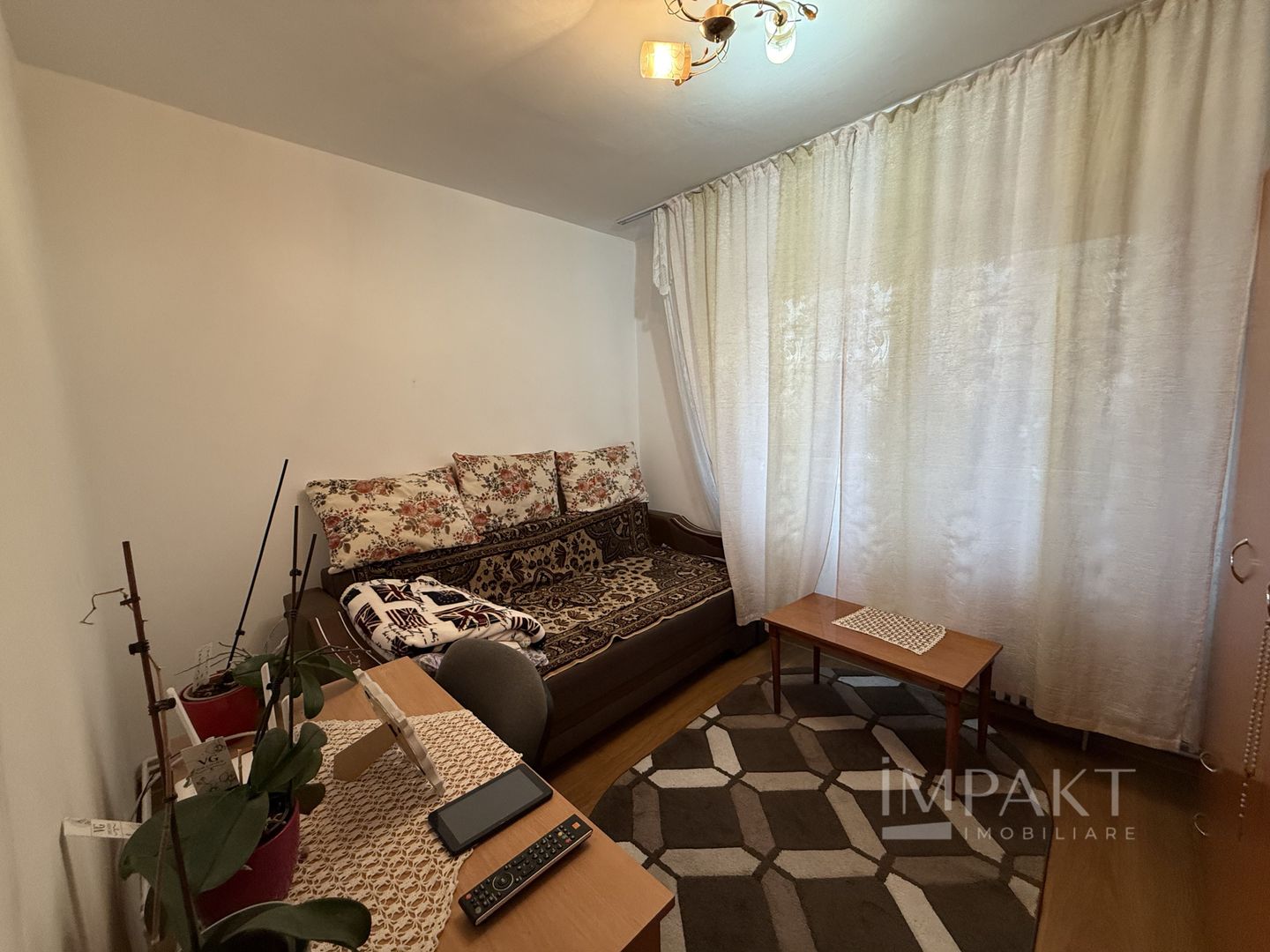 Apartament 2 Camere decomandate, etaj intermediar, zona Primaverii - Poză 9