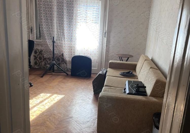 Casă cu etaj Botizului - Poză 9