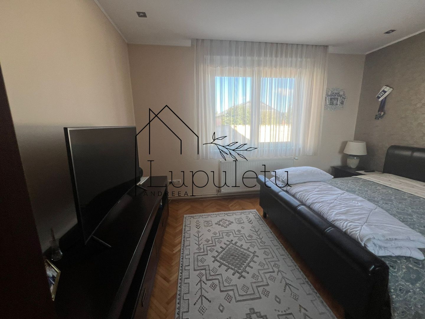 Casa de Vanzare Rasinari | 6 Camere | 200 MPU | Teren 979 MP | - Poză 35