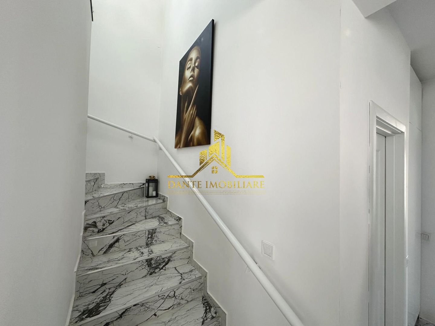 Casa individuala, 5 camere, mobilata lux, utrafinisata, Chinteni - Poză 24