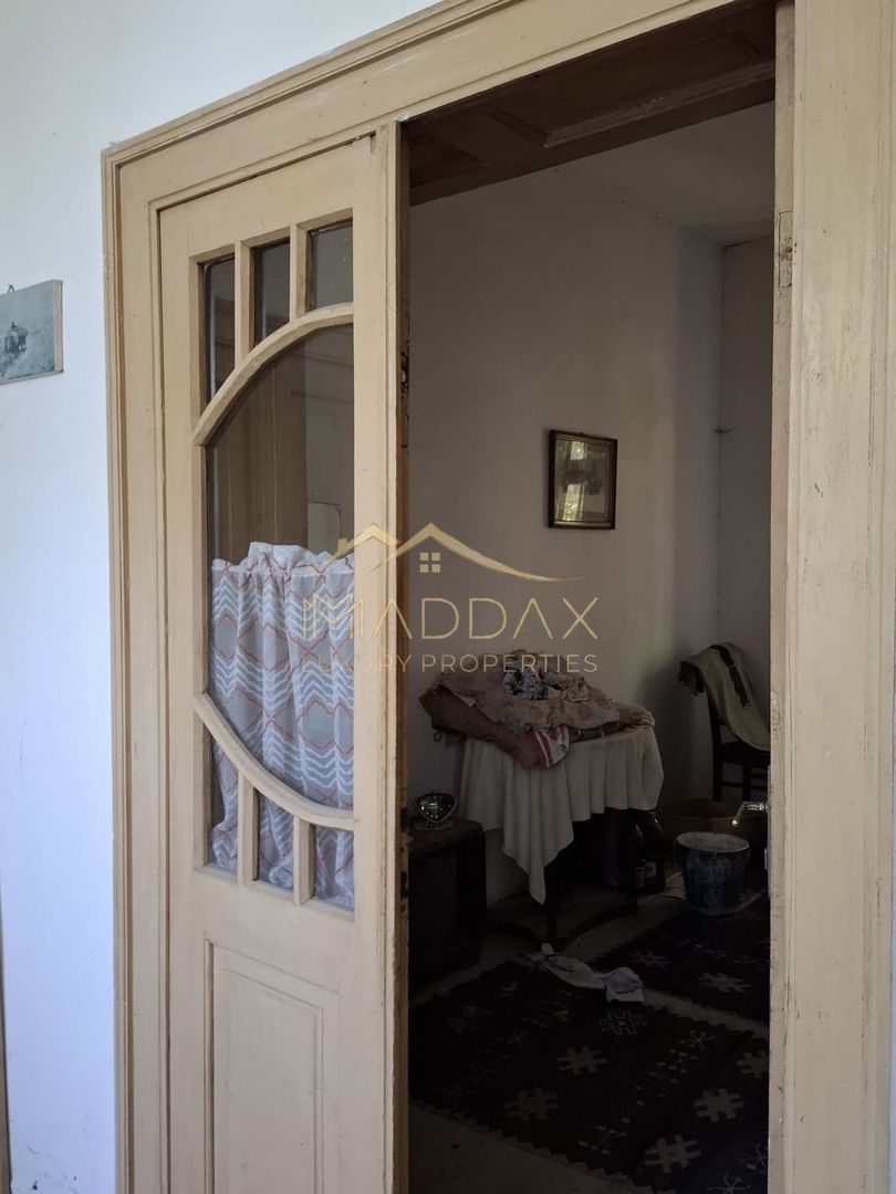 Casa traditionala cu potential**Teren 1712 MP**in Centrul IANCA //OLT - Poză 11