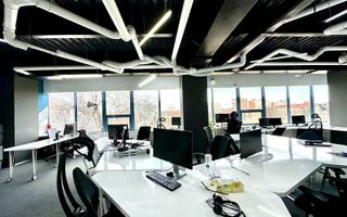 Spacecraft Office - Poză 2