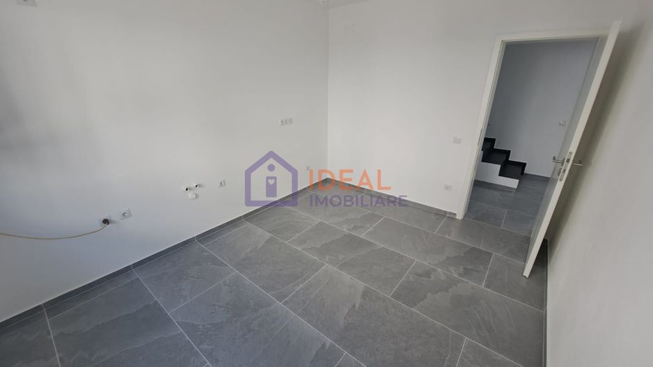 Casa Tip Duplex cu 4 camere, si gradina in Cartierul Arhitectilor - Poză 16