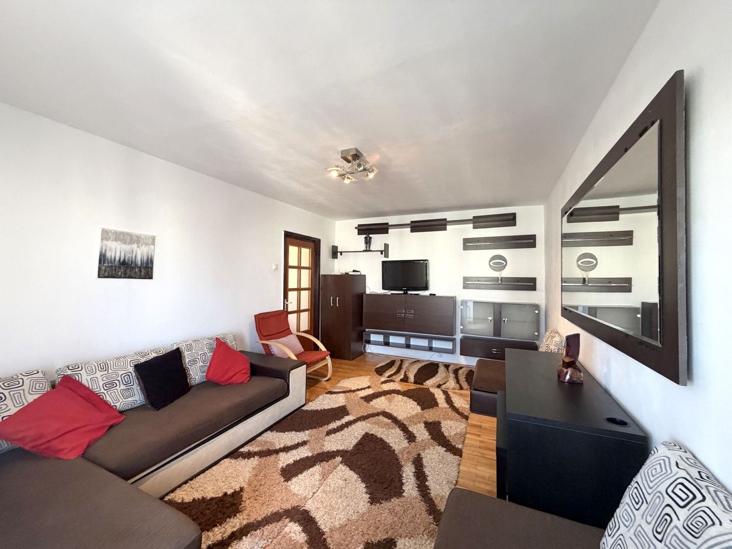 2 camere 56.75mp | 2 balcoane - Aviatiei - Poză 2