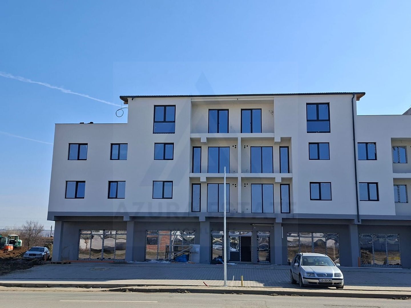 Apartament intabulat 3 camere 67 mp etaj 2 si parcare in Selimbar - Poză 8