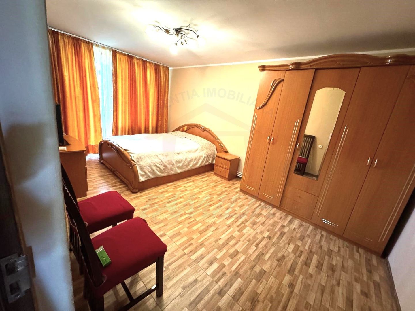 70.000 Euro 3 camere, liber, decomandat, zona Gradina Publica - Poză 9