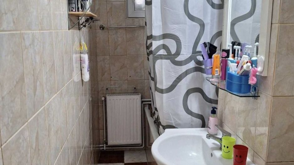 Vand sau schimb apartament - Poză 3
