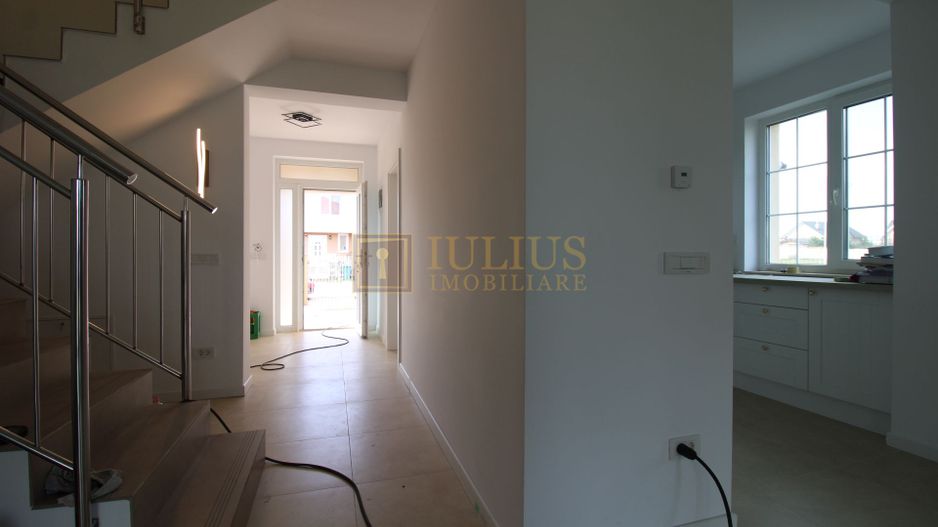 Duplex, semi-mobilat (doar bucataria) la prima inchiriere. - Poză 4
