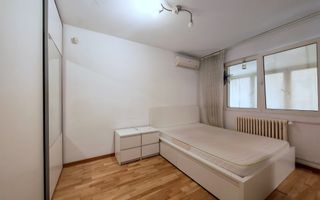 Apartament cu trei camere in inima cartierului Titan - Poză 3