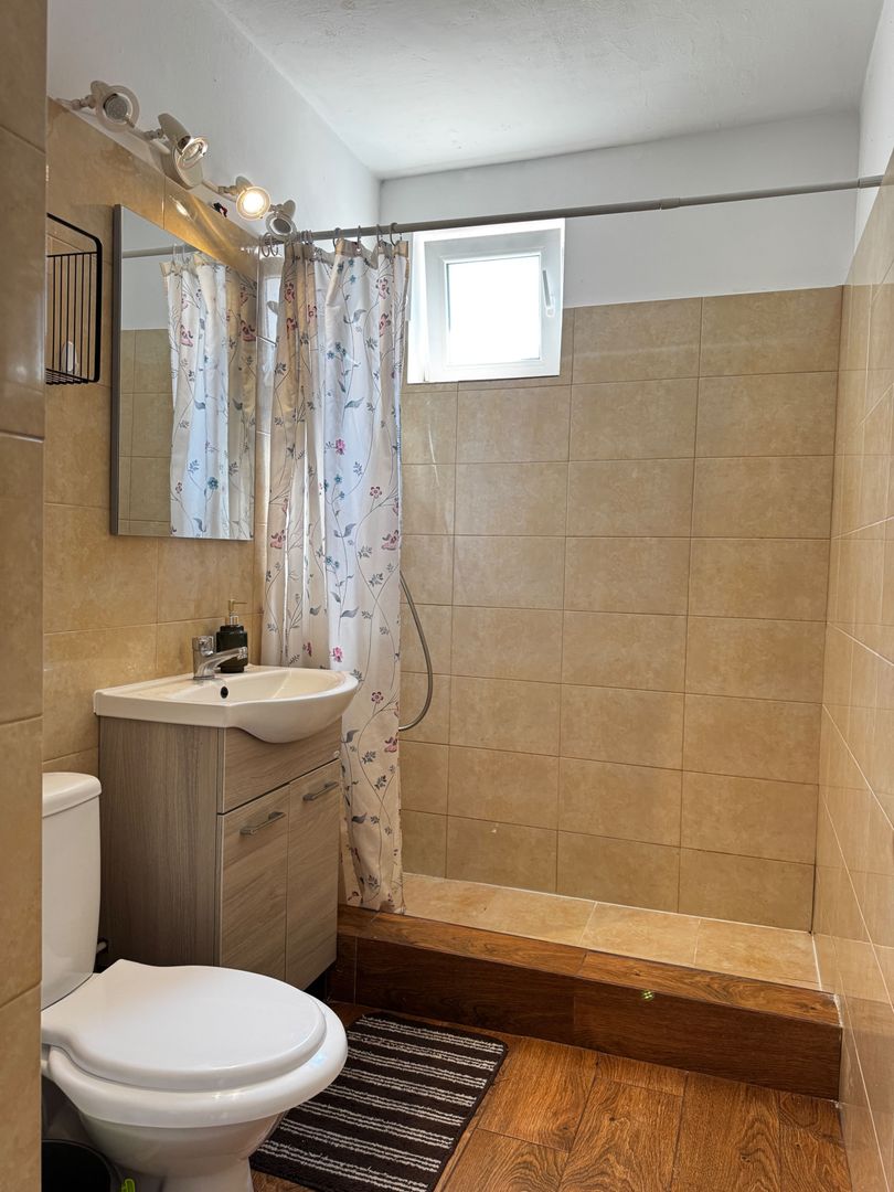 Apartament cu 2 camere de închiriat – Zonă Centrala - Poză 6