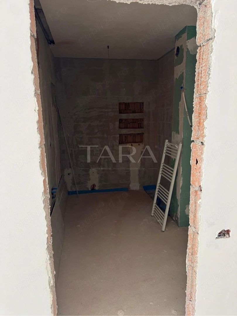 Apartament semifinisat cu 3 camere și balcon generos. - Poză 4