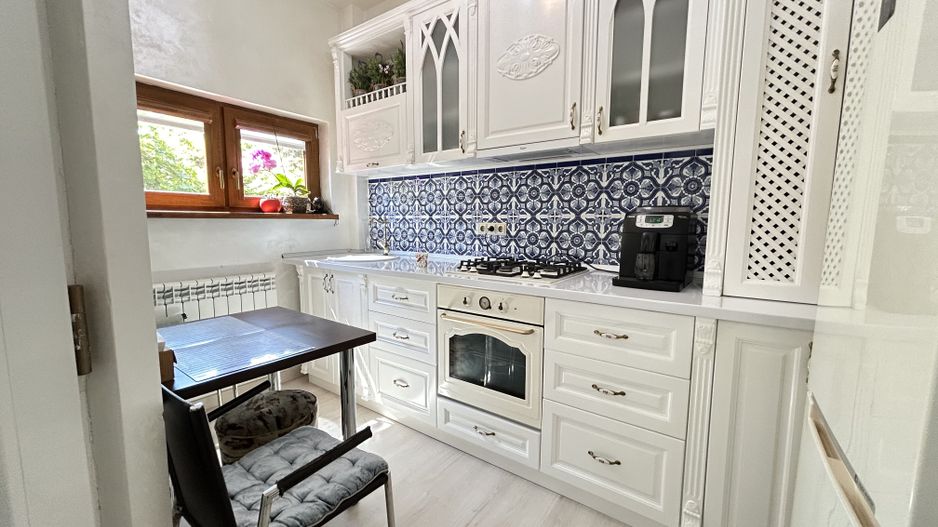 APARTAMENT 3 CAMERE VILA DOMENII + GARSONIERĂ DEMISOL - Poză 10