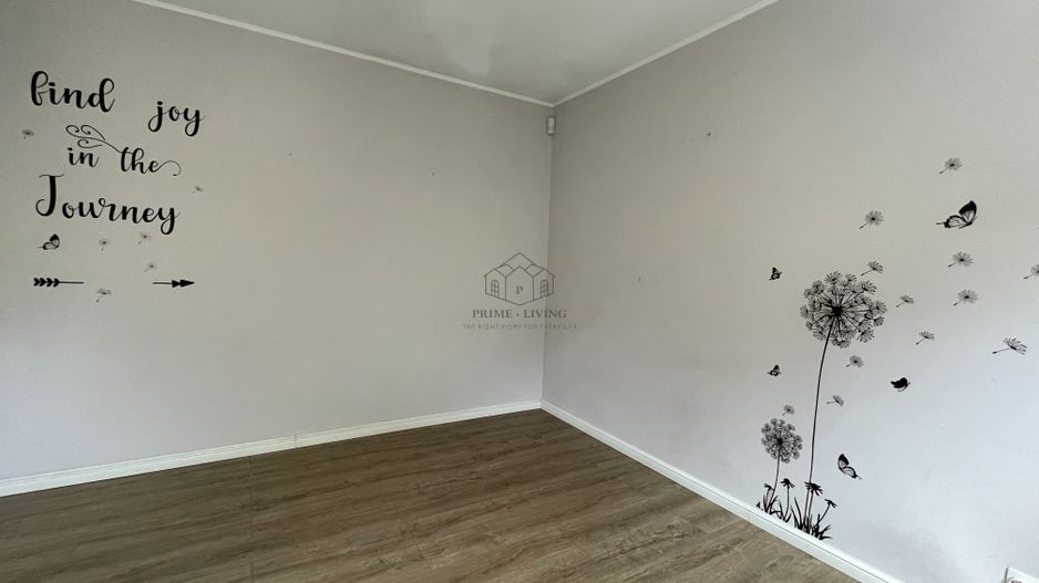 VILA SPATIOASA LA INCHIRIERE IN ZONA PIPERA LANGA SCOLI - Poză 13