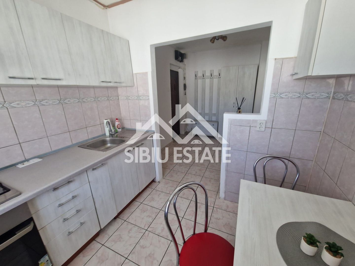 Apartament decomandat 2 camere, pivnita  Zona Siretului – Sibiu  45 mp - Poză 13