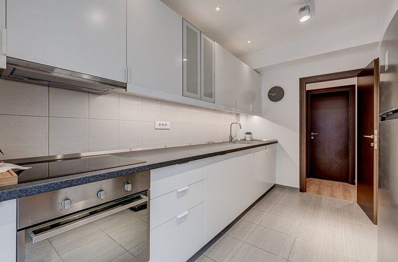 Apartament tip penthouse in Natura Residence, terasa 62 mp, mobilat modern - Poză 11