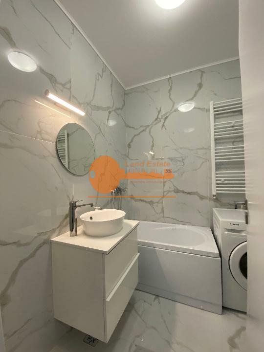 Garsoniera Grozavesti , Centrala propie , Metrou - Poză 3