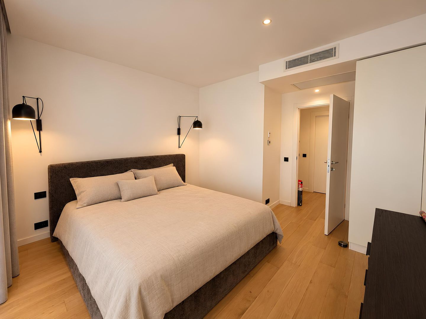 Apartament elegant 2 camere I One Herastrau Towers - Poză 12