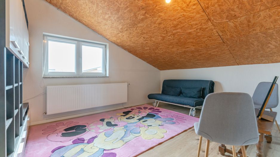 Casa mobilata utilata modern cartier Izvor Tarlungeni Brasov - Poză 12