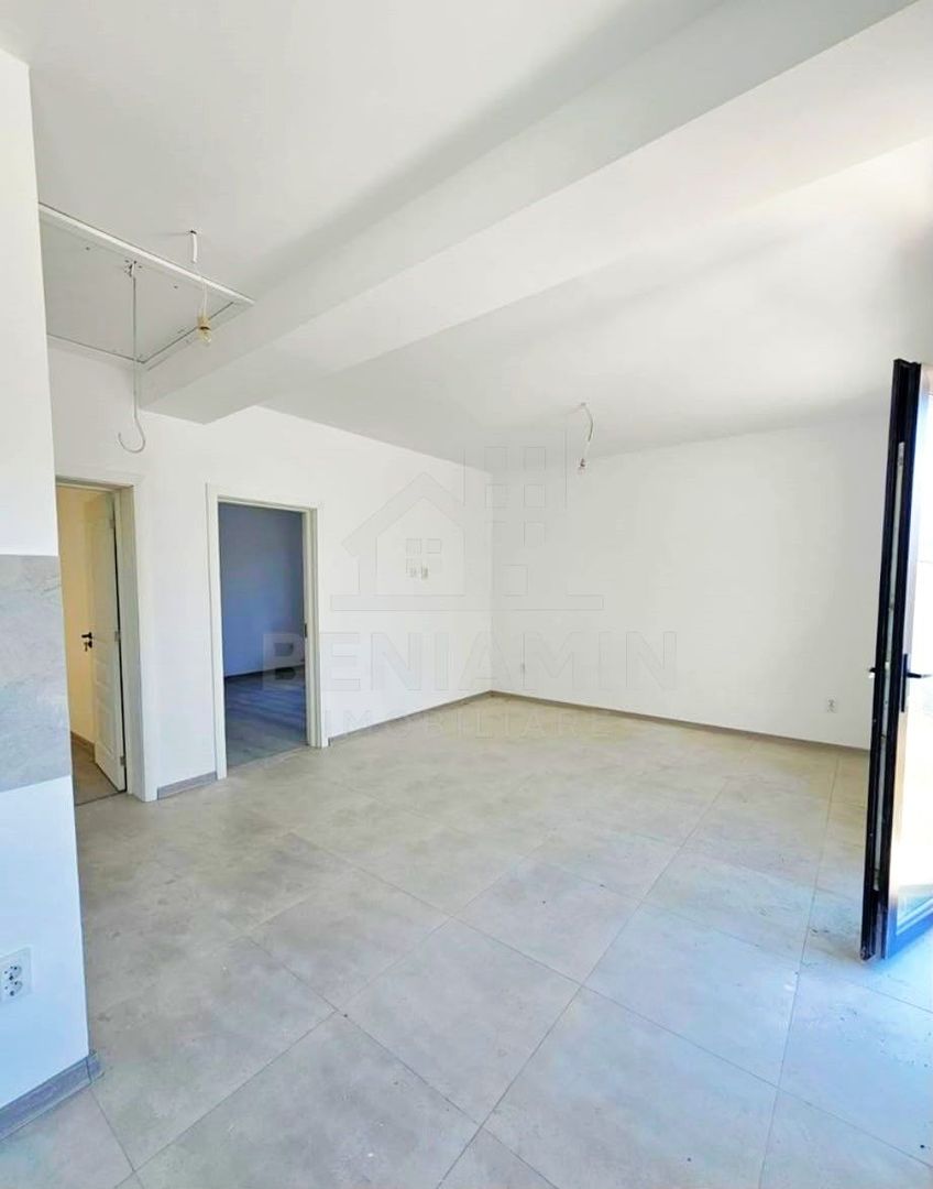 Casa Isalnita-La Cheie-2026-80mp Utili-322mp Teren-Toate Utilitatile - Poză 2
