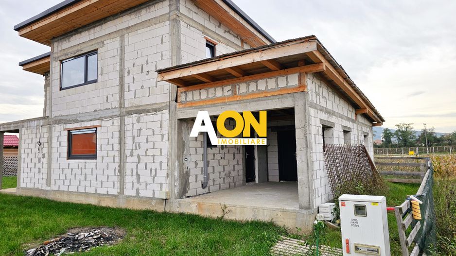 Casă Modernă P+1, Garaj, Teren 600 mp, Ighiu (10 km de Alba Iulia) - Poză 1