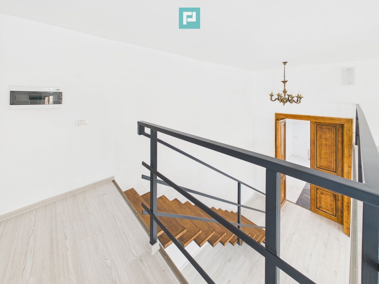 Spațiu Comercial Renovat  La 5 Minute de Piața Unirii - Poză 8