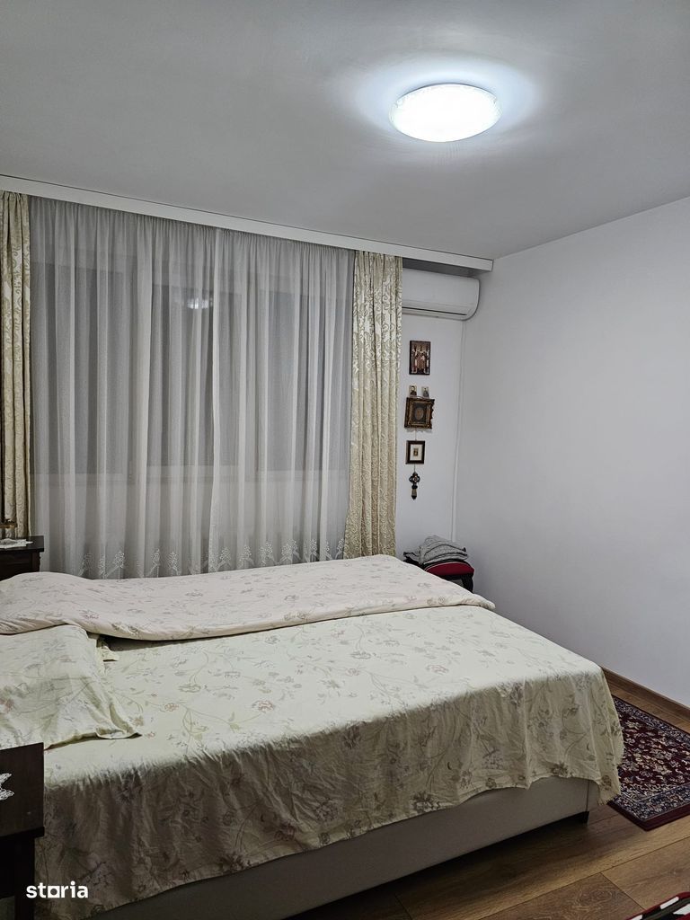 Apartament 2 camere Bloc 4 etaje Aleea Poiana Mare - Poză 3