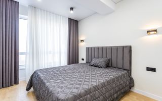 Vânzare , apartament, 2 camere, bd. Mircea cel Bătrân Ciocana - Poză 3