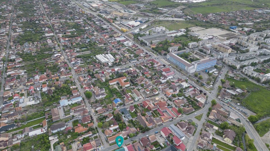 Casa cu 6 camere in Parneava - Poză 13