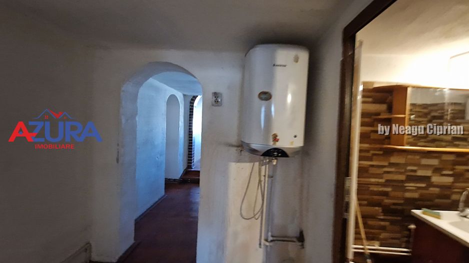 Casa Parter, Calea Campulung, DN, Slava Zaris - Poză 6