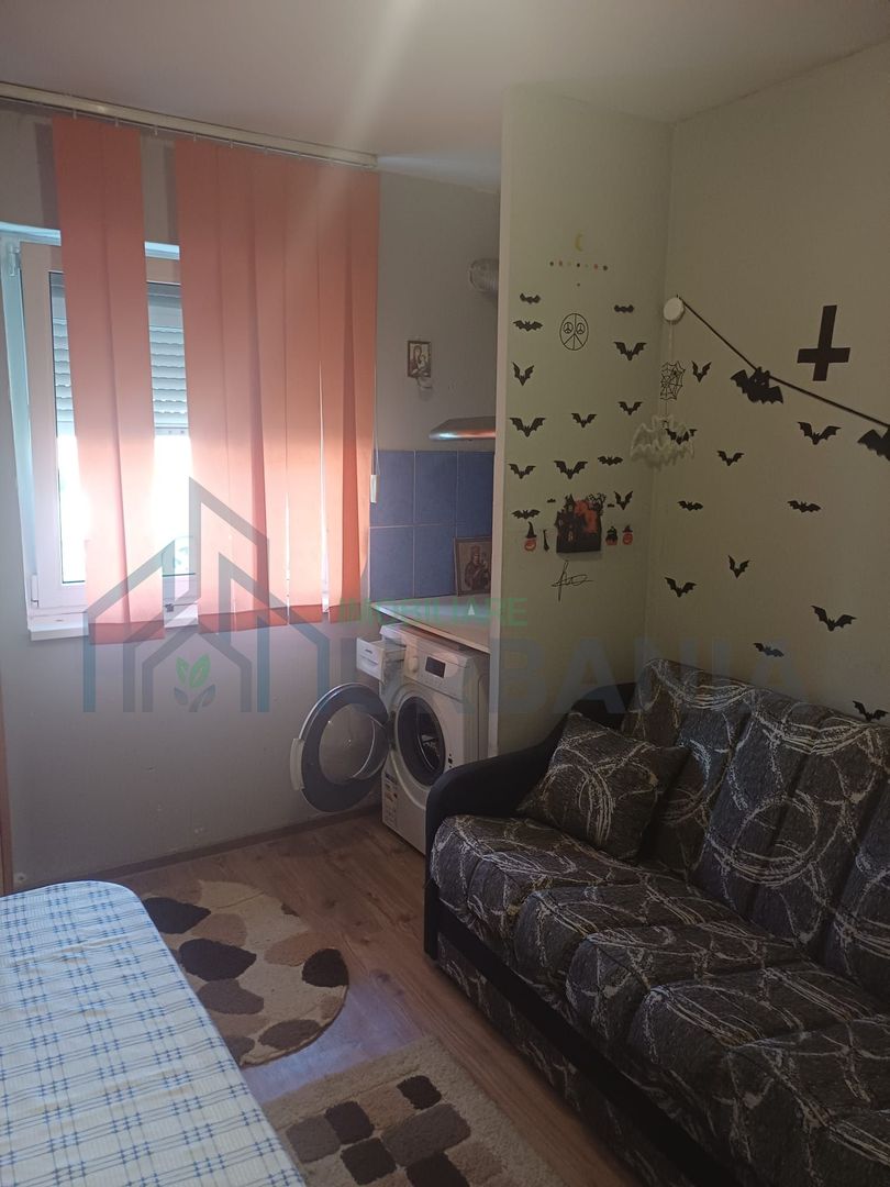Garsonieră de vânzare, Cantemir, Podul de Piatră – baie cu WC și duș - Poză 2