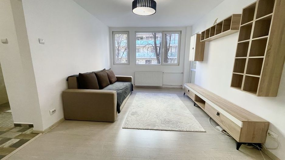 Vanzare  apartament 2 camere Metrou Obor - Poză 1