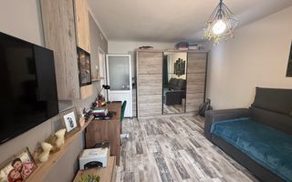 Garsoniera decomandata, etaj 3 / 4, Henri Coanda - 82 000 Euro - Poză 2