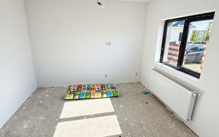 Casă pe parter • Teren 260 mp • Zonă centrală și foarte liniștită - Poză 9