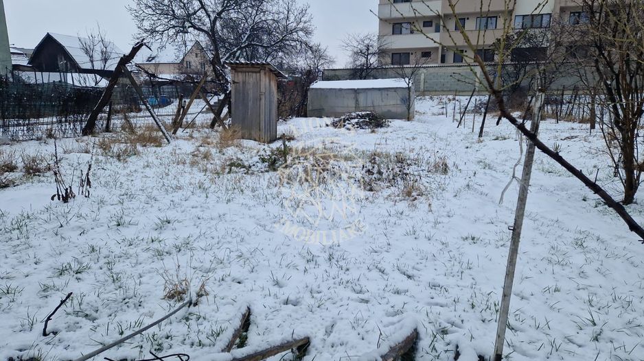 Teren intravilan 790mp cu utilitati-pretabil casa/bloc-Zona Pompieri - Poză 1